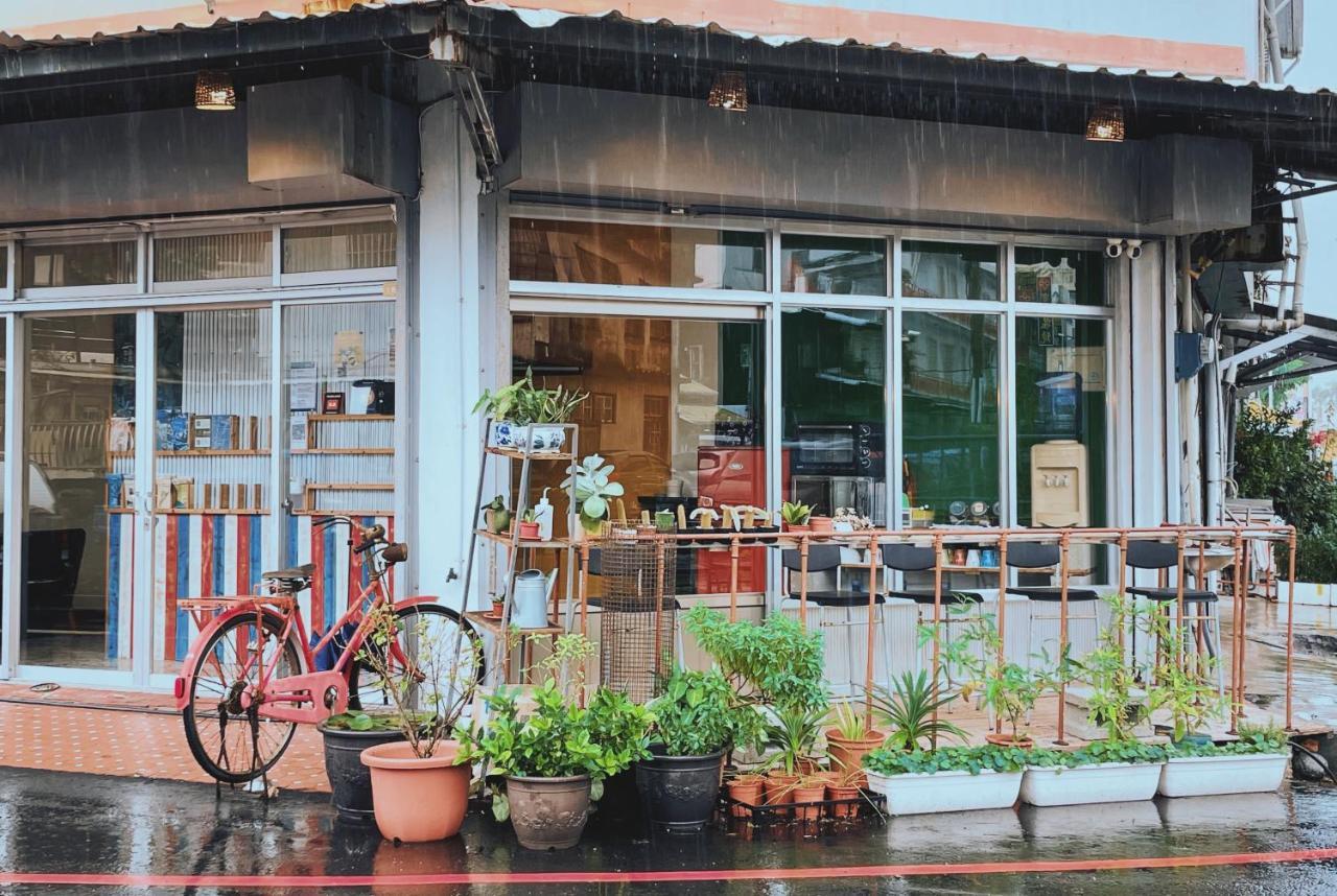T'ai-tung 游民公社旅舍 外观 照片